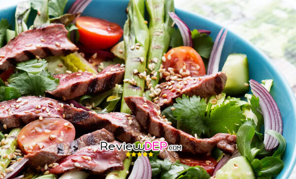 Món ngon Keto giảm cân nhanh - Salad bò