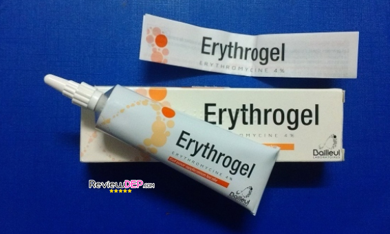 Dưỡng da sau nặn mụn Erythrogel