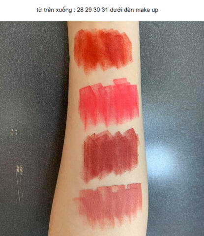 Review & Swatch son YSL The Slim Matte dưới đèn make up