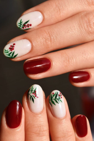 Mẫu nail truyền thống xinh đẹp mùa Giáng Sinh
